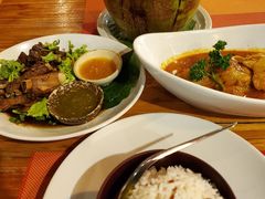 -Phensiri Thai Restaurant
