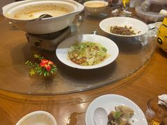 -钵家大院·地道湖北菜(江夏·大花岭店)