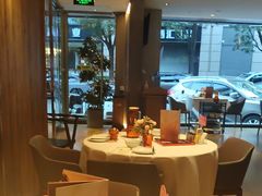 -汤城小厨•粤菜•靓汤(金宝街店)