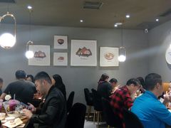 大堂-POKEE VIA&Brunch·维娅(重庆来福士店)