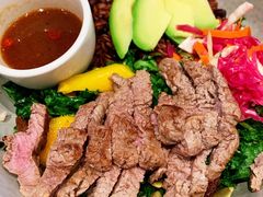 煎牛肉能量Bowl-Wagas沃歌斯(长宁龙之梦店)