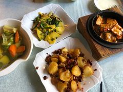 -宣威年猪饭·二十年云南家常菜·特色小炒肉(金碧店)