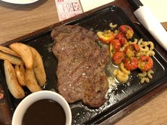 小龙虾神撩澳牛盛宴-必胜客(松雷店)
