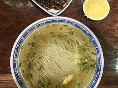 -同得兴 Since·1995 传统苏式面馆(嘉馀坊店)