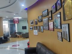 -雅悦齿科(顾村公园店)