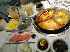 -潮牛壹号鲜牛肉火锅(世界城广场店)