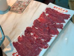 现切鲜嫩牛肉-为什么牛潮汕牛肉火锅(中信广场店)