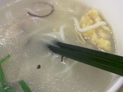 过桥米线-蝴蝶泉宾馆-中餐厅