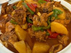 新疆大盘鸡-汗腾格里·风味餐厅(新疆驻京办店)