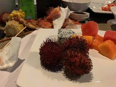 -三亚湾海居铂尔曼度假酒店