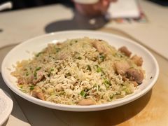 咸鱼鸡粒炒饭-肥仔文澳门猪骨煲(南京西路店)