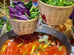 -王奋斗贵州酸汤牛肉火锅