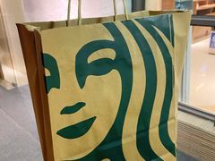 -星巴克(西安曲江银泰店)