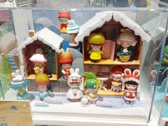 -泡泡玛特POPMART(侨福芳草地店)