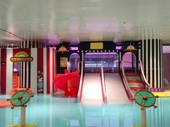 -涨巢·潮玩水疗局