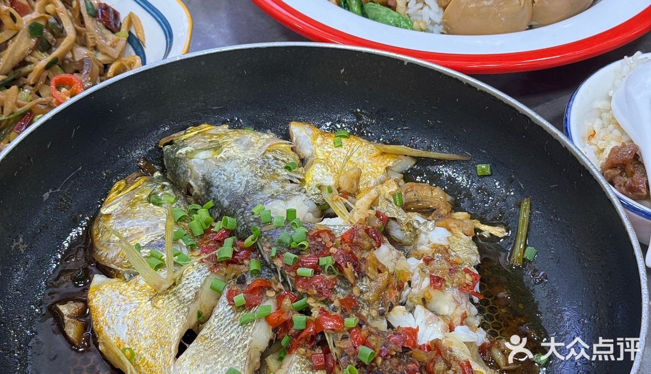 在厦门曾厝垵!好吃到不想说话!!!