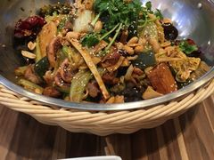 -拿渡麻辣香锅(百联滨江店)
