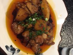 黄焖鸡-海韵人家.海景花园经典云南菜(双廊店)
