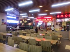 大堂-憨憨熊美食广场(下沙宝龙广场店)