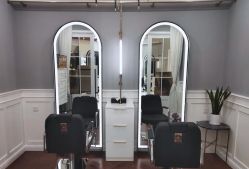 -IUME HAIR SALON