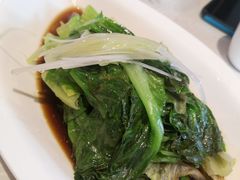 白灼意大利生菜-国人川菜(李家村建东街店)