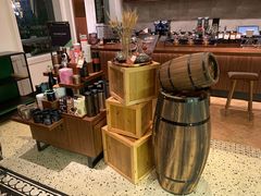 零售区-星巴克臻选(广州沙面店)