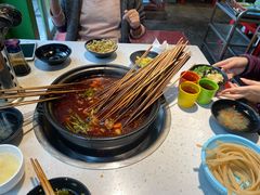 -钢管厂五区小郡肝串串香(奥克斯广场锦城万达店)