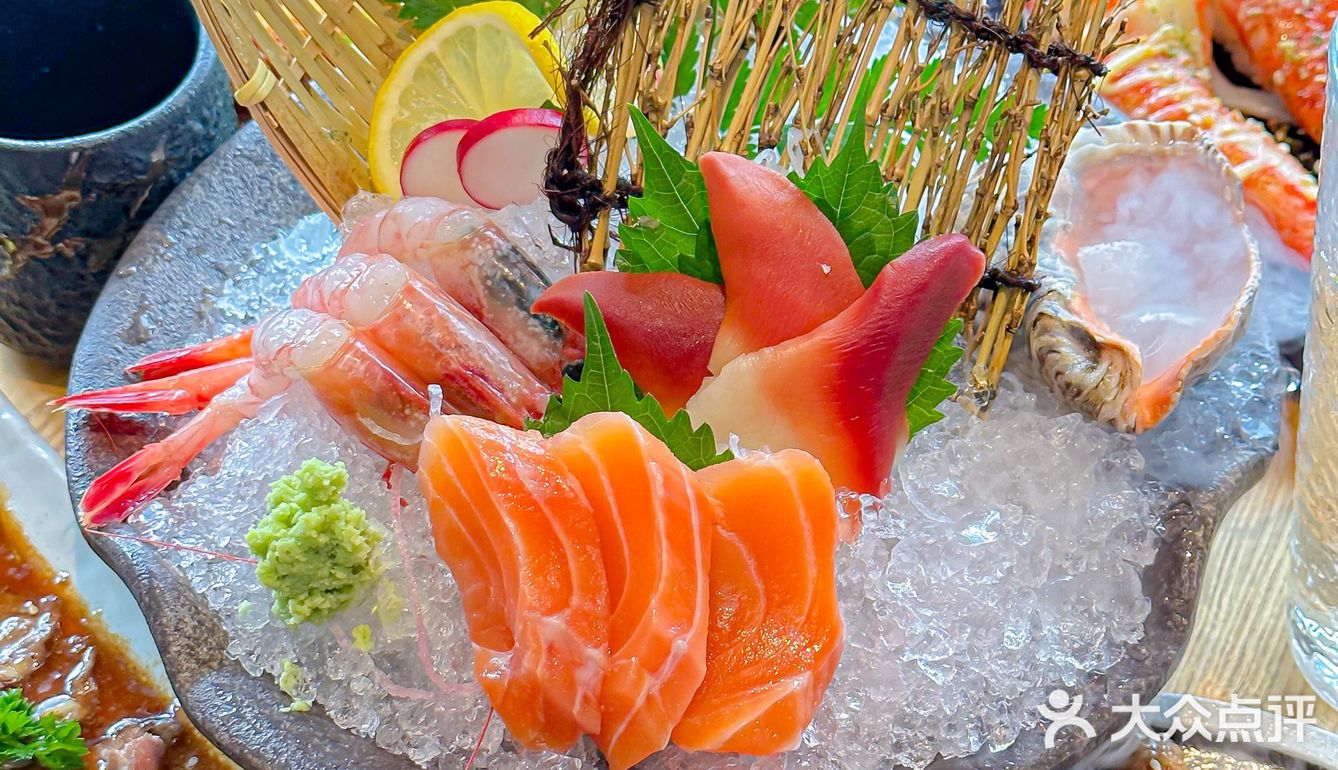 在武汉！你在吃一种很新的鳗鱼！