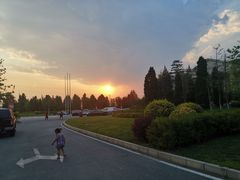 -中家鑫园温泉酒店鑫悦汤泉