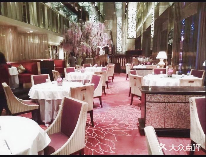 金轩中餐厅 Jin Xuan(浦东丽思卡尔顿酒店)大堂图片