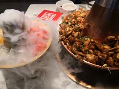 -老佛爷铜炉蛙锅(海岸城店)