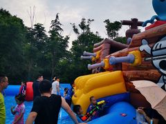 -季高兔窝窝亲子园(上海薰衣草公园店)