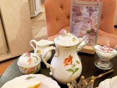 -Me Coffee下午茶艺术空间