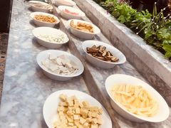 自助取餐区-火锅岛潮牌自助餐厅(天津天佑城店)