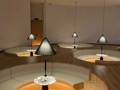 -涨巢·潮玩水疗局