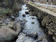 -梅岭月亮湾山体公园
