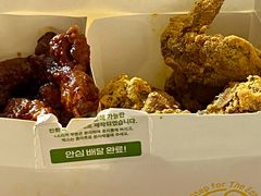 -BHC炸鸡(明洞总店)