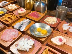 -银米·云南传统过桥米线(双廊黑金冠店)
