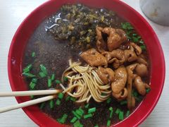 -小龙大肉面馆