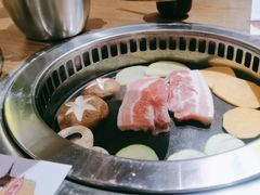 -香猪坊韩国烤肉专属门店(魏公村店)