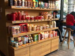 零售区-星巴克(珠海摩尔百货店)