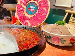 -周小明火锅(黑金冠社区店)