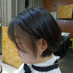 点击看大图 -西克造型美发连锁