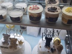 -焙丽拾光(麦凯乐直营店)
