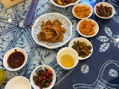 -桥香园过桥米线(国贸店)
