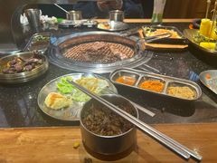 -韩烧牛中牛·甄选黑牛烤肉(黑金店)