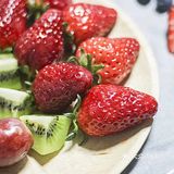 累时就歇一歇，随清风漫舞，烦时就静一静