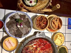 -卤校长重庆火锅(恒隆广场店)