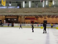 -冠军冰场(环球中心店)
