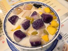 -广信牛奶甜品世家(台东店)
